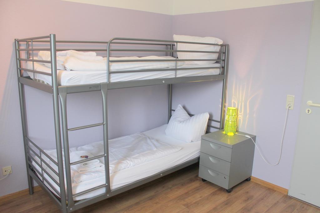 Stayinn Hostel Und Gaestehaus Freiburg im Breisgau Rum bild